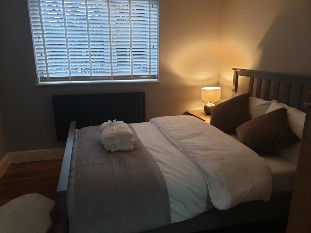 ロンドン Arsenal Highbury & Islington Beautifully Presented Bed & Breakfast エクステリア 写真