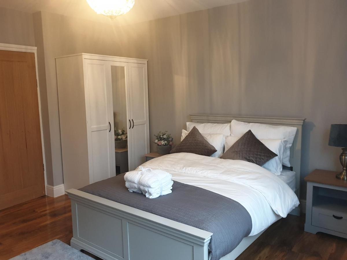 ロンドン Arsenal Highbury & Islington Beautifully Presented Bed & Breakfast エクステリア 写真